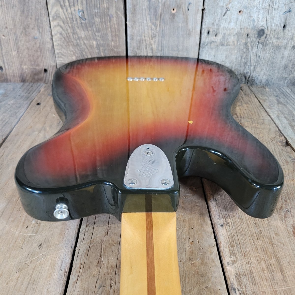 Fender 1977 - 78 Telecaster Deluxe Sunburst W/ Original Case, Excellent - Mahar's Vintage Guitars