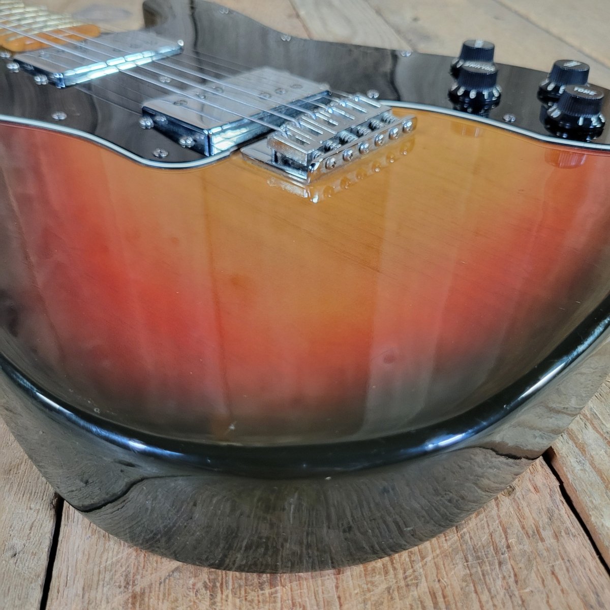 Fender 1977 - 78 Telecaster Deluxe Sunburst W/ Original Case, Excellent - Mahar's Vintage Guitars