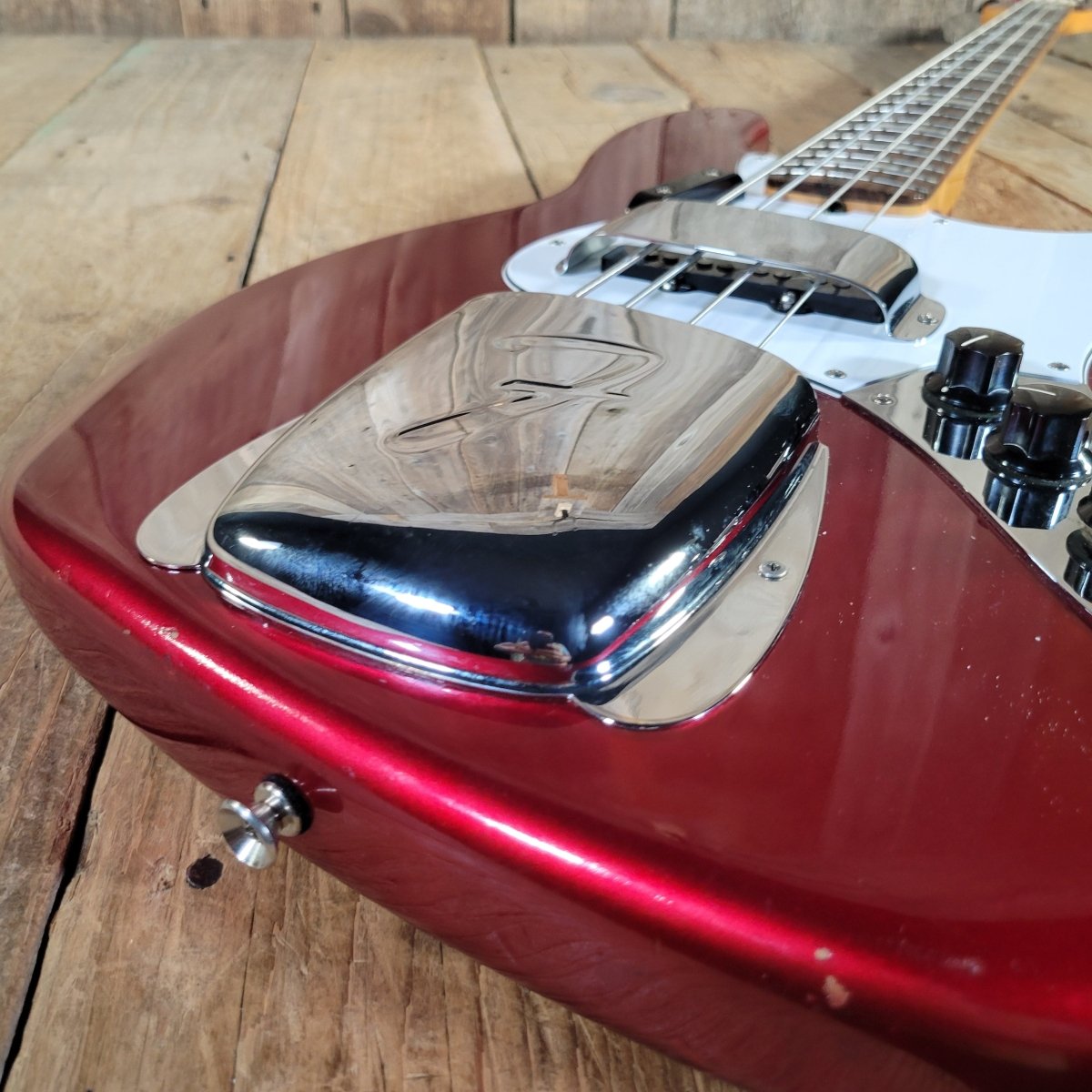 Fender 2010 Jazz Bass 50th Anniversary w/ Case & Paperwork Very Good - Mahar's Vintage Guitars