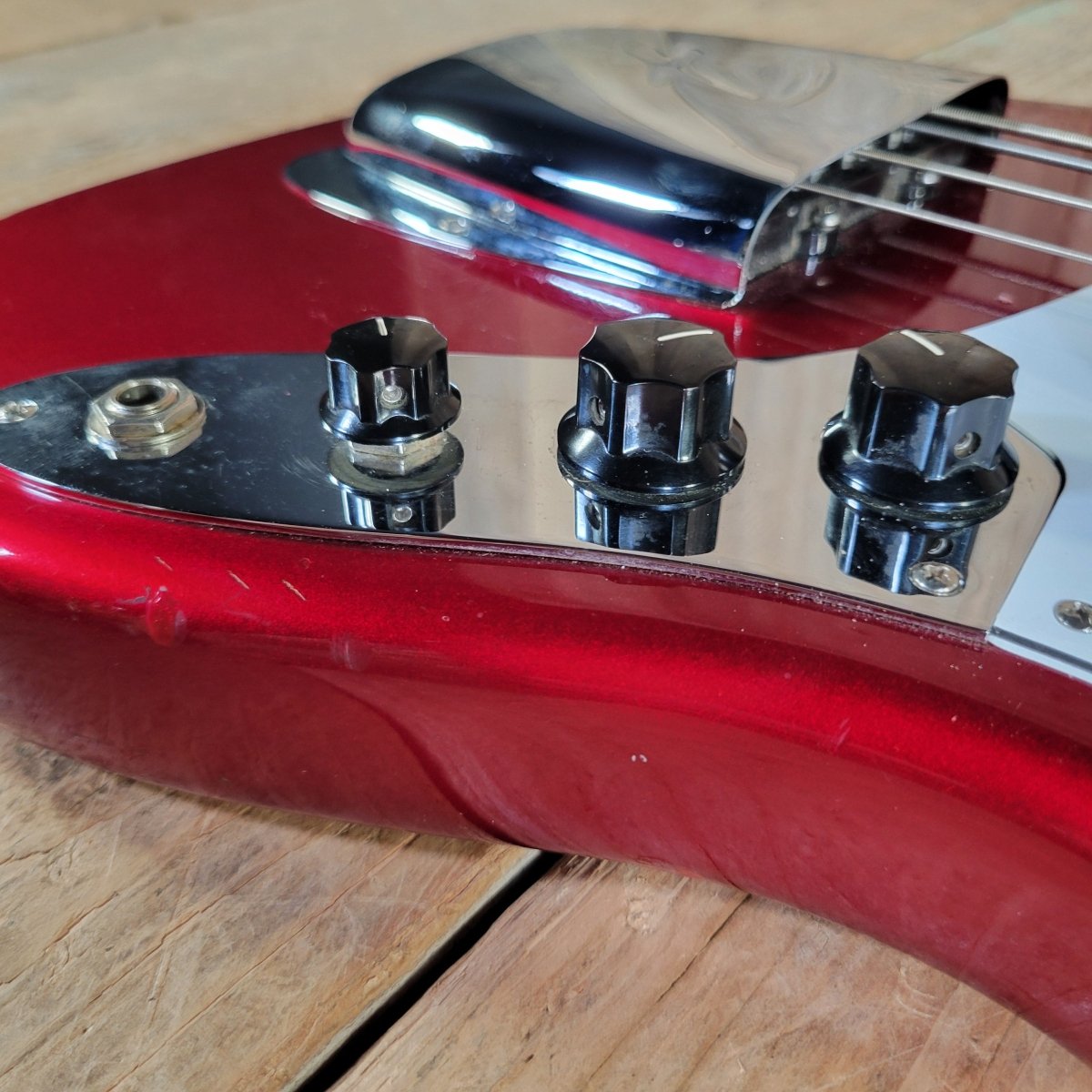 Fender 2010 Jazz Bass 50th Anniversary w/ Case & Paperwork Very Good - Mahar's Vintage Guitars