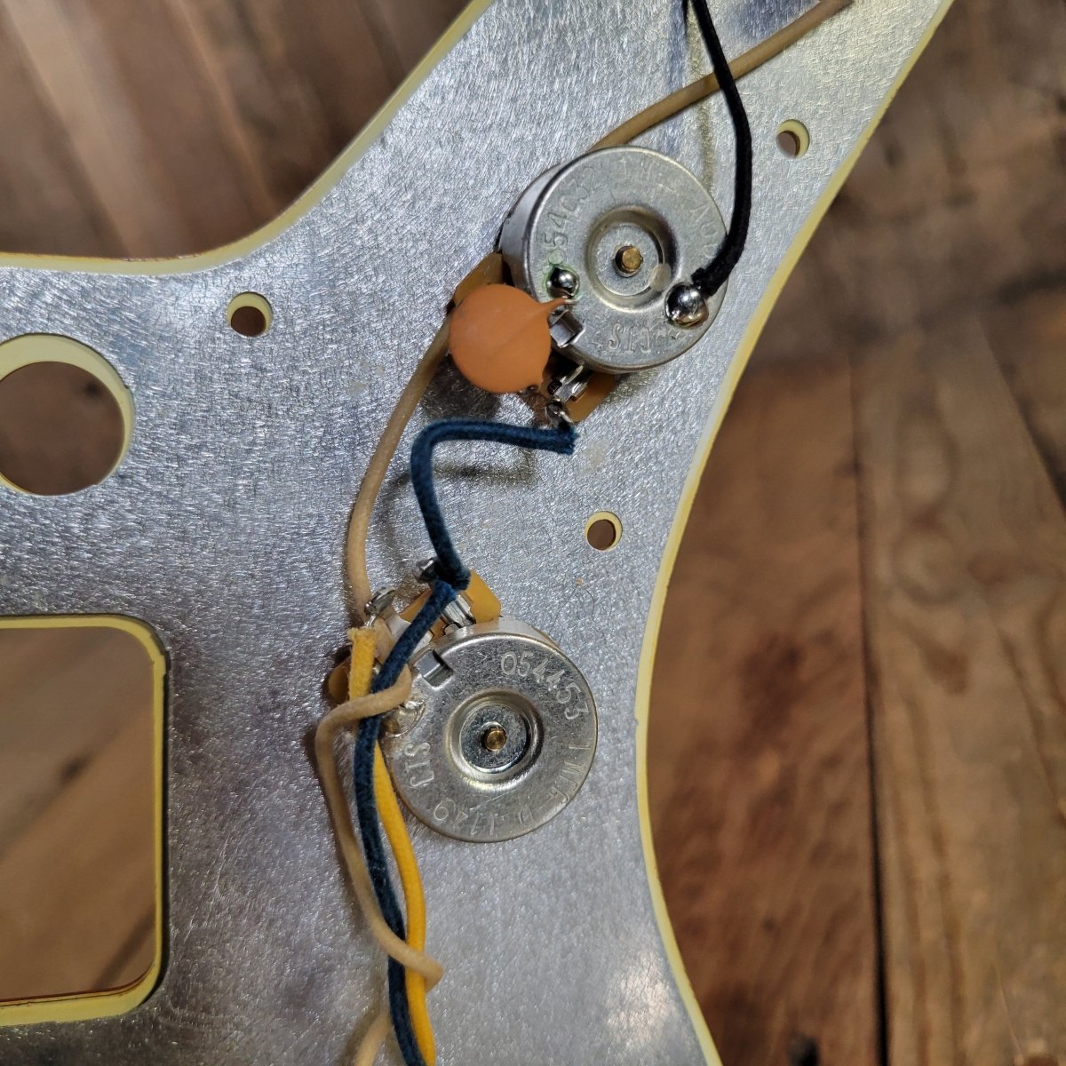 Fender 2012 Jazzmaster '62 American Vintage Reissue Novak pickups, Spitfire Tort Pickguard - Mahar's Vintage Guitars
