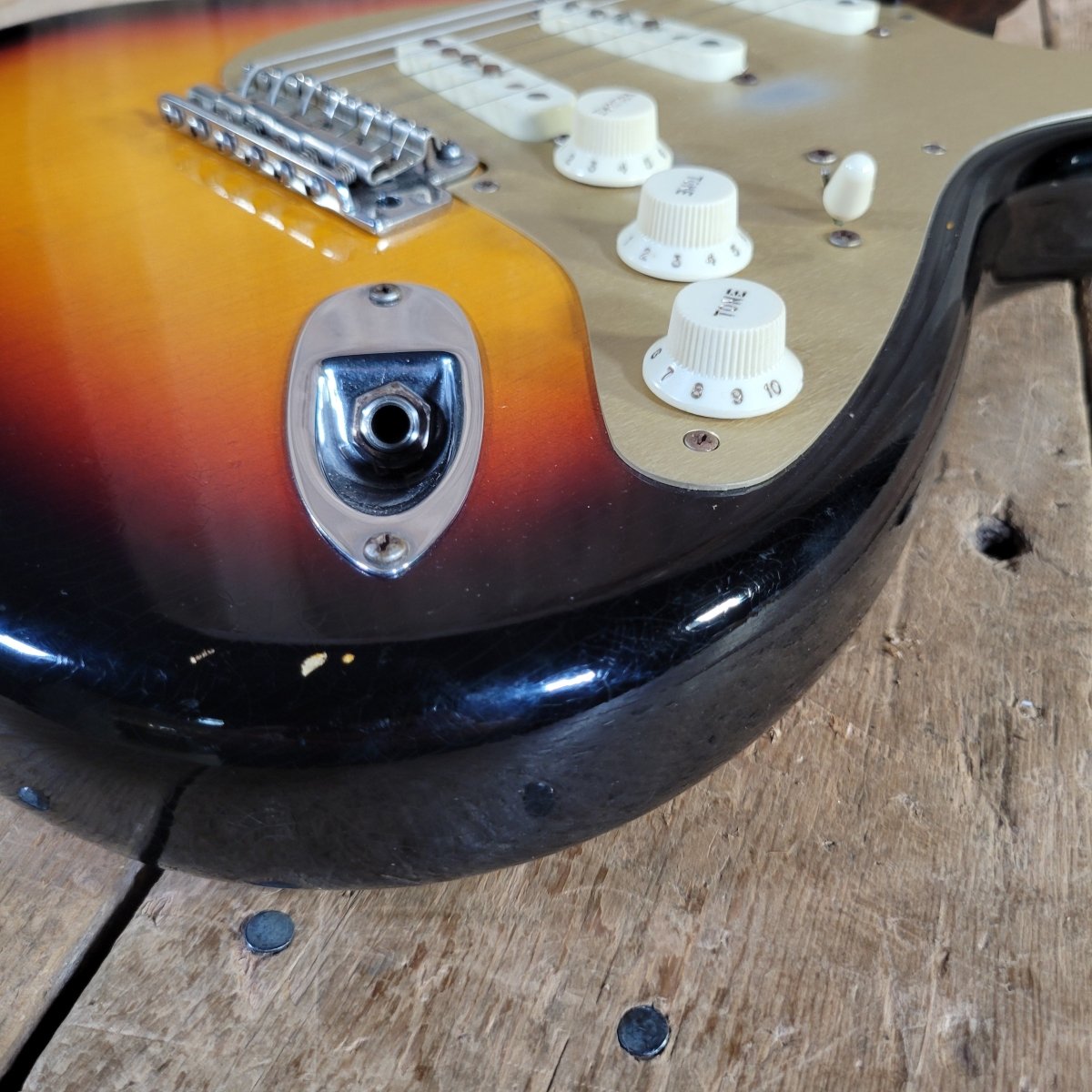 Fender 2016 50s Strat LTD Journeyman Relic RW Neck Sunburst Near Mint - Mahar's Vintage Guitars