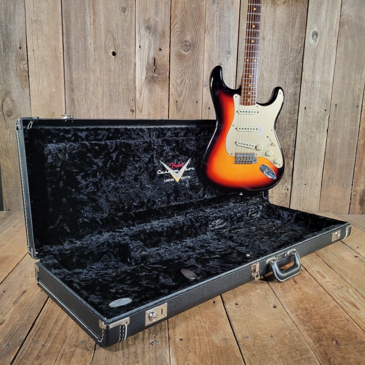 Fender 2016 50s Strat LTD Journeyman Relic RW Neck Sunburst Near Mint - Mahar's Vintage Guitars
