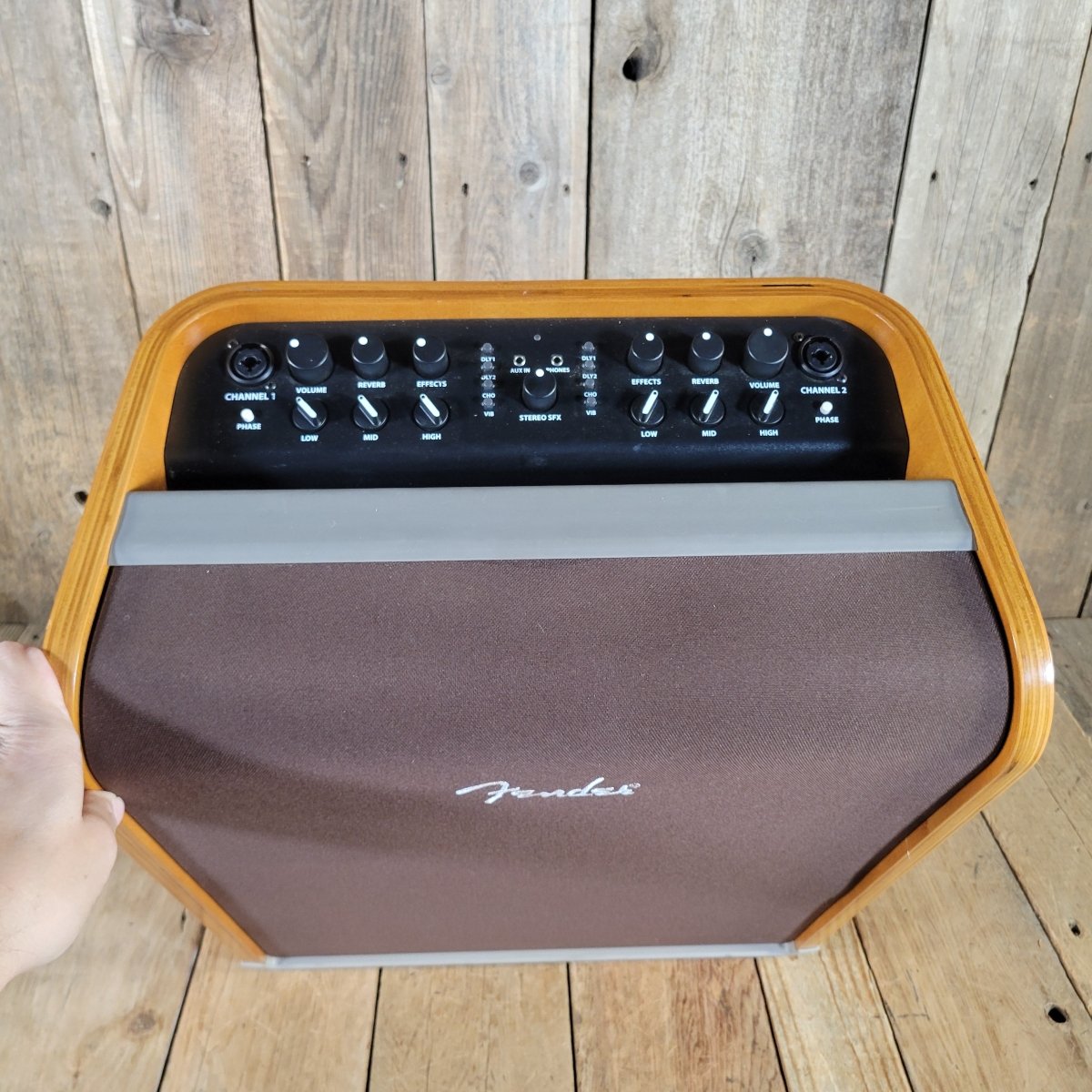 Fender 2016 Acoustic Pro SFX PR 3239 160W Acoustic Combo Amp, Excellent - Mahar's Vintage Guitars
