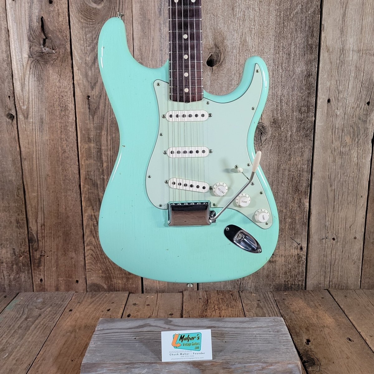 Fender 2017 1962 Stratocaster Journeyman Relic Surf Green Custom Shop - Mahar's Vintage Guitars