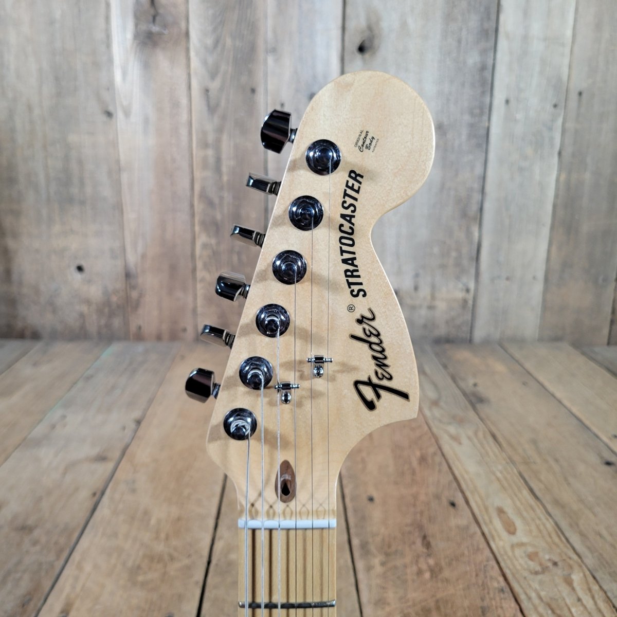 Fender 2018 American Performer Stratocaster HSS Black Excellent - Mahar's Vintage Guitars