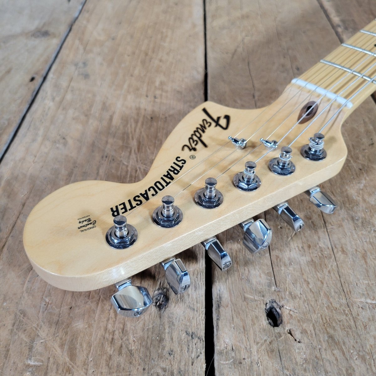 Fender 2018 American Performer Stratocaster HSS Black Excellent - Mahar's Vintage Guitars