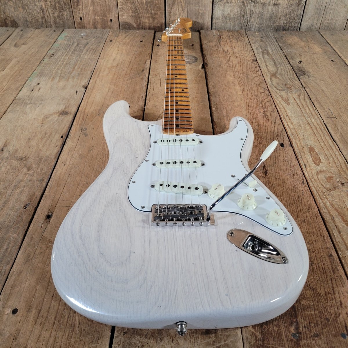 Fender 2018 Custom Shop Postmodern Stratocaster Journeyman Relic Blonde - Mahar's Vintage Guitars