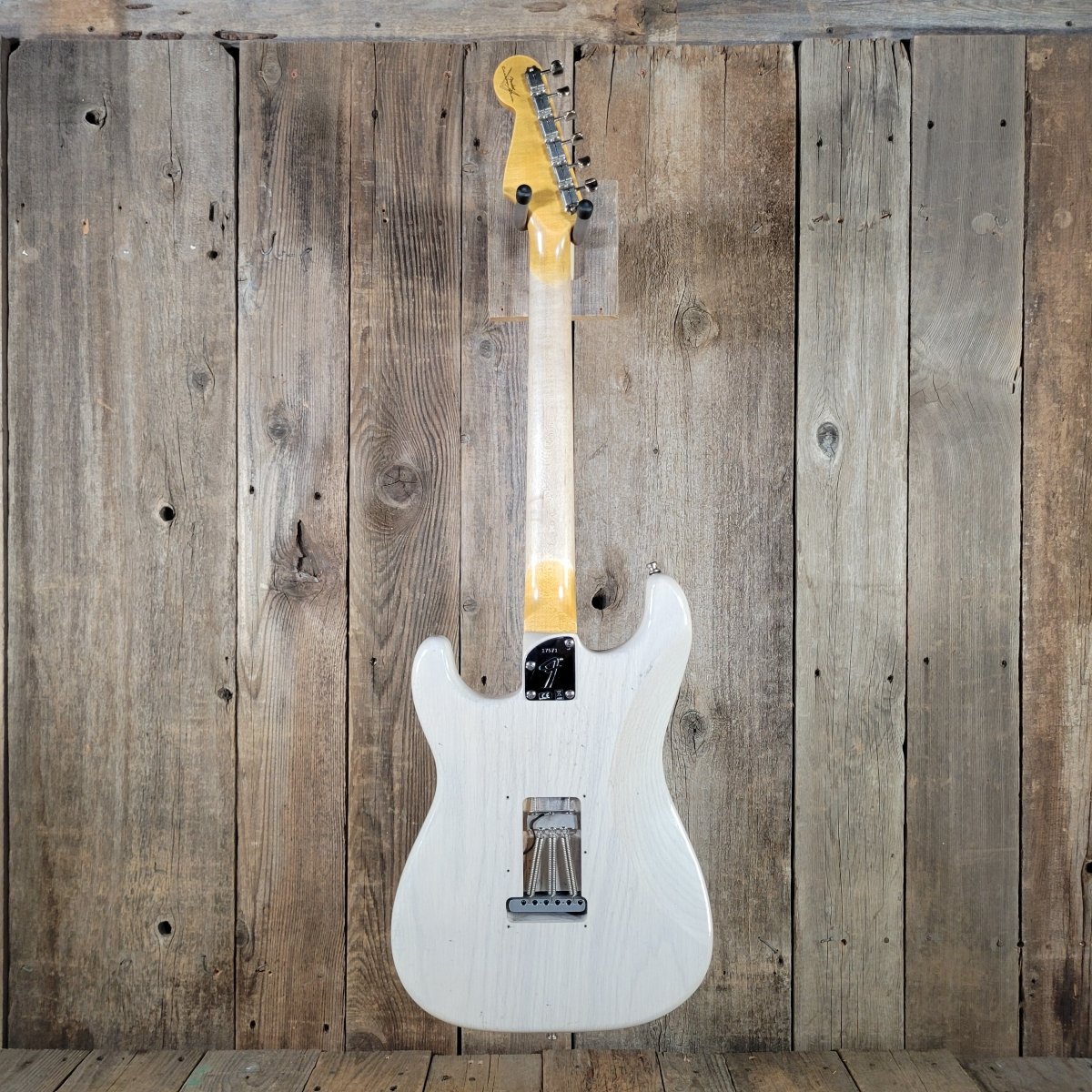 Fender 2018 Custom Shop Postmodern Stratocaster Journeyman Relic Blonde - Mahar's Vintage Guitars