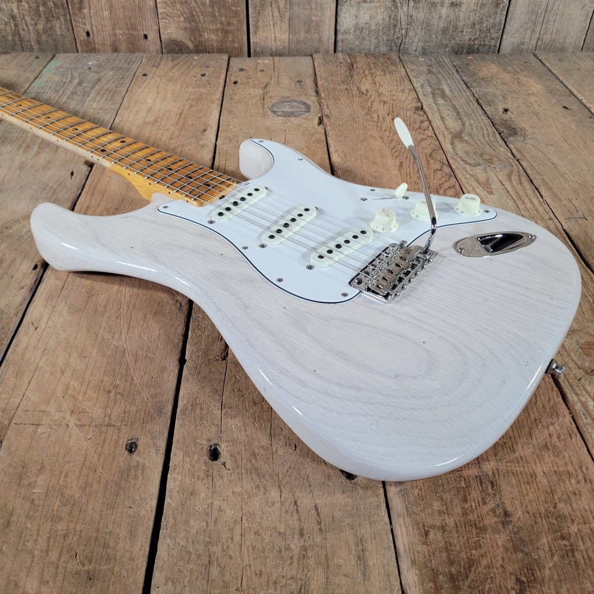 Fender 2018 Custom Shop Postmodern Stratocaster Journeyman Relic Blonde - Mahar's Vintage Guitars