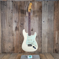 Fender 2020 Vintera 60s Mod Stratocaster Olympic White Excellent - Mahar's Vintage Guitars