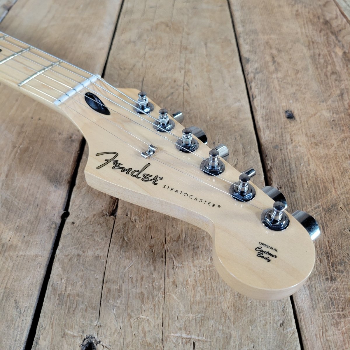 Fender 2022 Player Stratocaster MIM Olympic White w/ Gig Bag, Excellent - Mahar's Vintage Guitars