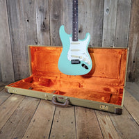 Fender 2025 Jeff Beck Stratocaster Surf Green Rosewood Fretboard, Mint - Mahar's Vintage Guitars