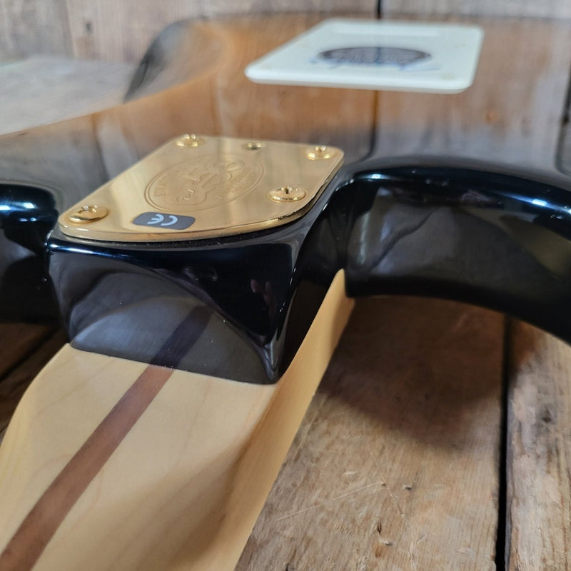 Fender 50th Anniversary American Deluxe Stratocaster 2004 - Mahar's Vintage Guitars