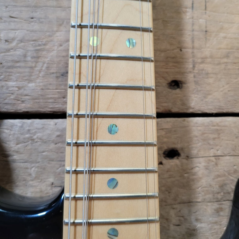 Fender 50th Anniversary American Deluxe Stratocaster 2004 - Mahar's Vintage Guitars