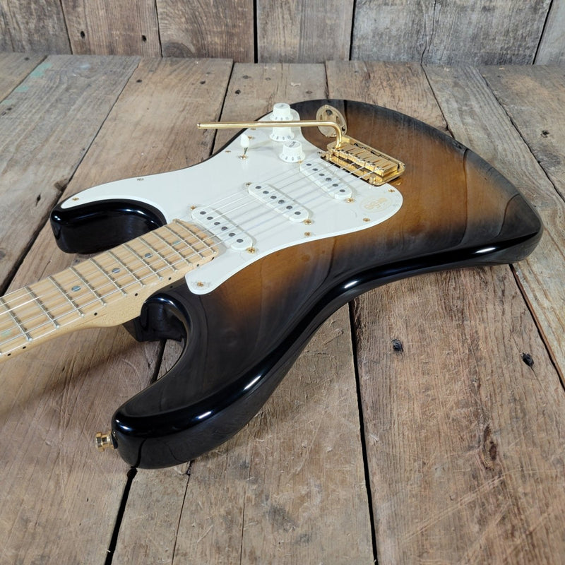 Fender 50th Anniversary American Deluxe Stratocaster 2004 - Mahar's Vintage Guitars