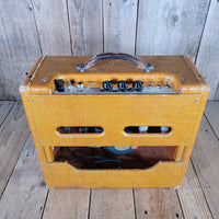 Fender 5D3 Deluxe Wide Panel 1955 - Mahar's Vintage Guitars