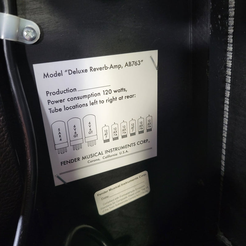 Fender ’65 Deluxe Reverb Reissue 2021 – Black Panel, Near Mint with Cover - Mahar's Vintage Guitars