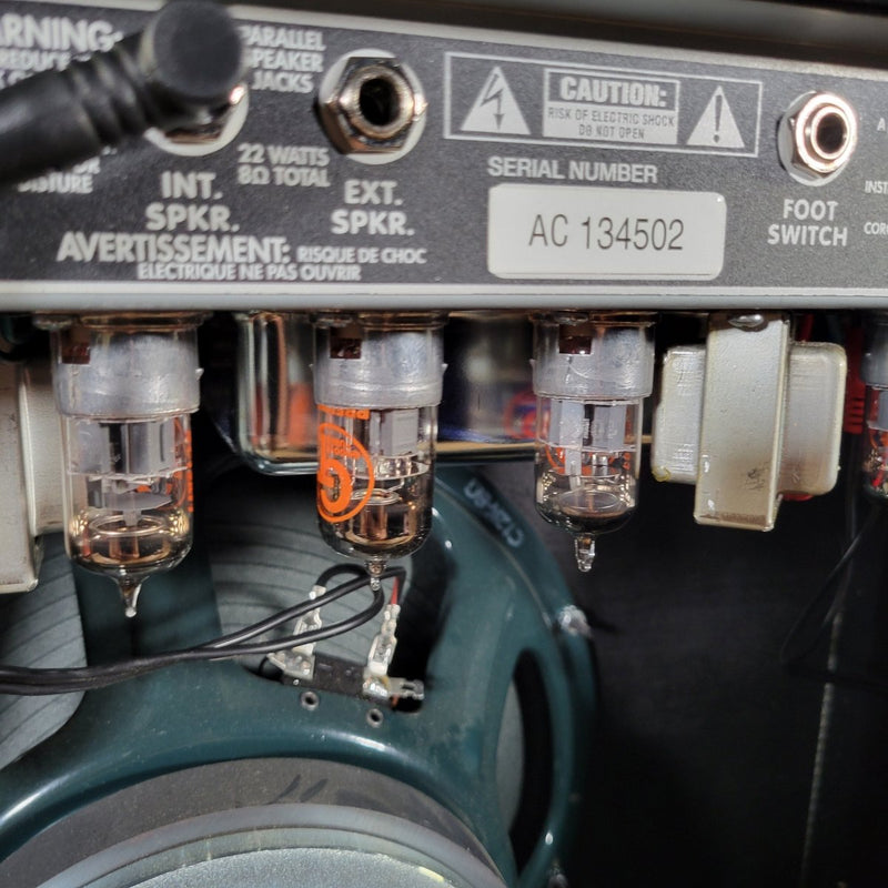 Fender ’65 Deluxe Reverb Reissue 2021 – Black Panel, Near Mint with Cover - Mahar's Vintage Guitars