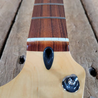 Fender Alternate Reality Meteora HH – Candy Apple Red 2019 with Hard Case - Mahar's Vintage Guitars