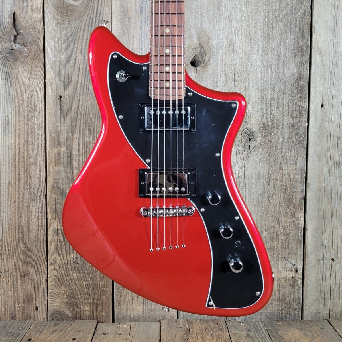 Fender Alternate Reality Meteora HH – Candy Apple Red 2019 with Hard Case - Mahar's Vintage Guitars