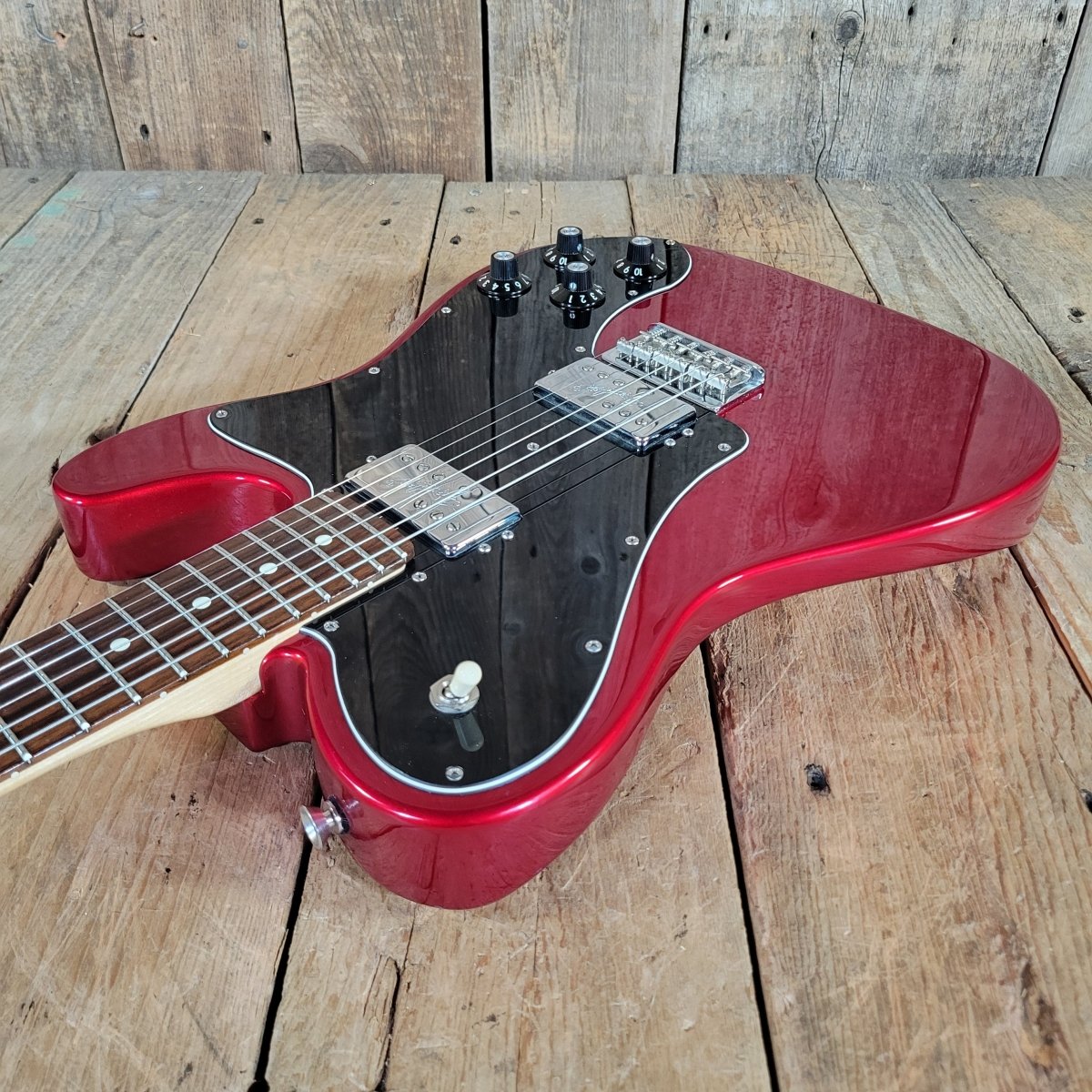 Fender Am Pro Tele Deluxe ShawBucker 2017 Candy Apple Red - Mahar's Vintage Guitars