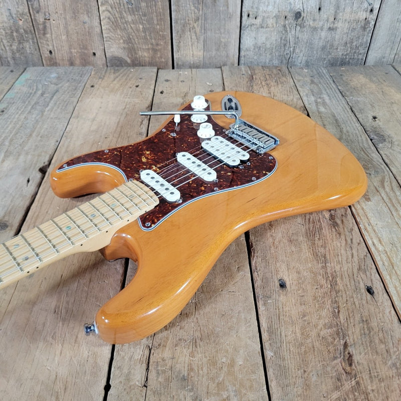 Fender American Deluxe Stratocaster HSS 2004 50th Anniversary Amber - Mahar's Vintage Guitars