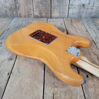 Fender American Deluxe Stratocaster HSS 2004 50th Anniversary Amber - Mahar's Vintage Guitars