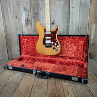 Fender American Deluxe Stratocaster HSS 2004 50th Anniversary Amber - Mahar's Vintage Guitars