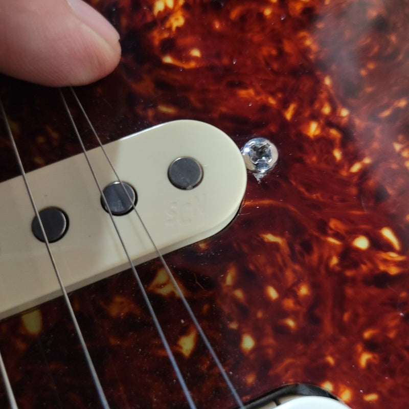 Fender American Deluxe Stratocaster HSS 2004 50th Anniversary Amber - Mahar's Vintage Guitars