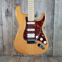 Fender American Deluxe Stratocaster HSS 2004 50th Anniversary Amber - Mahar's Vintage Guitars
