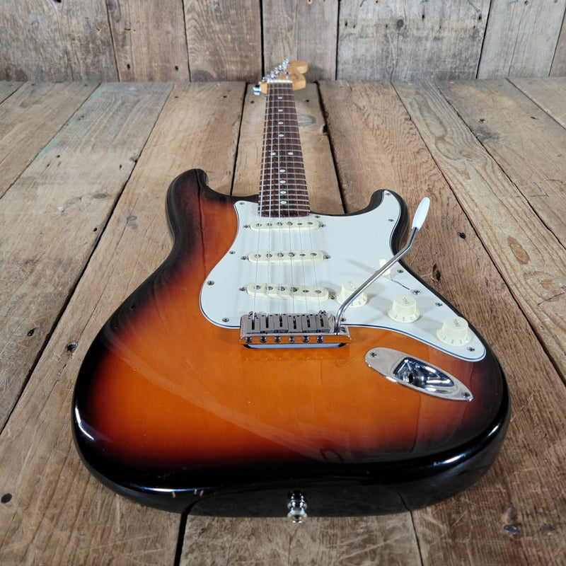 Fender American Standard Stratocaster 1995 – Upgraded with 60s Reissue Pickups & Case - Mahar's Vintage Guitars