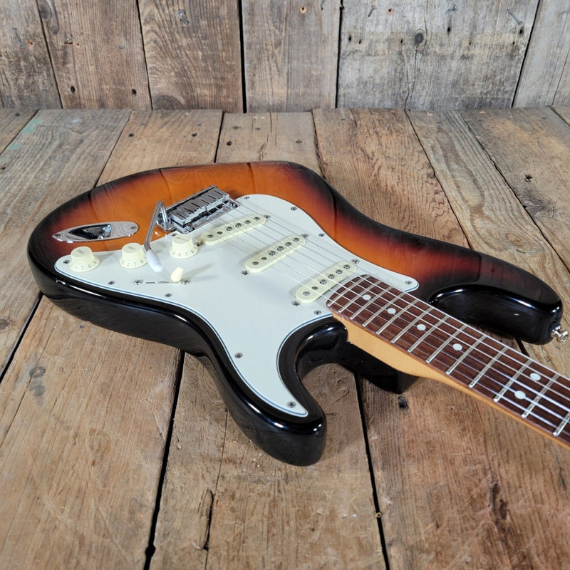 Fender American Standard Stratocaster 1995 – Upgraded with 60s Reissue Pickups & Case - Mahar's Vintage Guitars