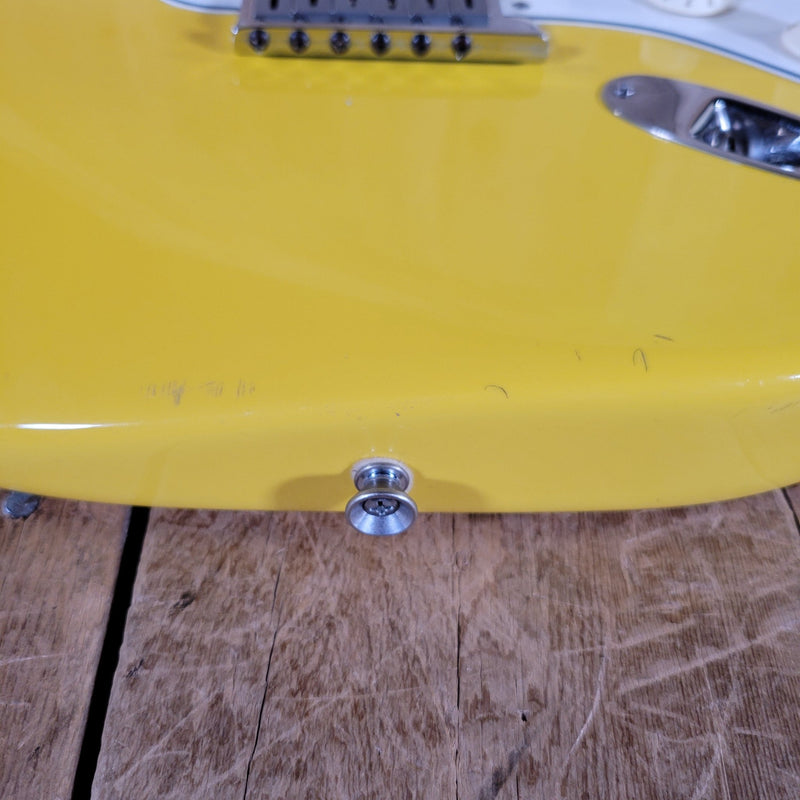 Fender American Standard Stratocaster Graffiti Yellow 1989 – Rare Custom Color Vintage USA Strat - Mahar's Vintage Guitars