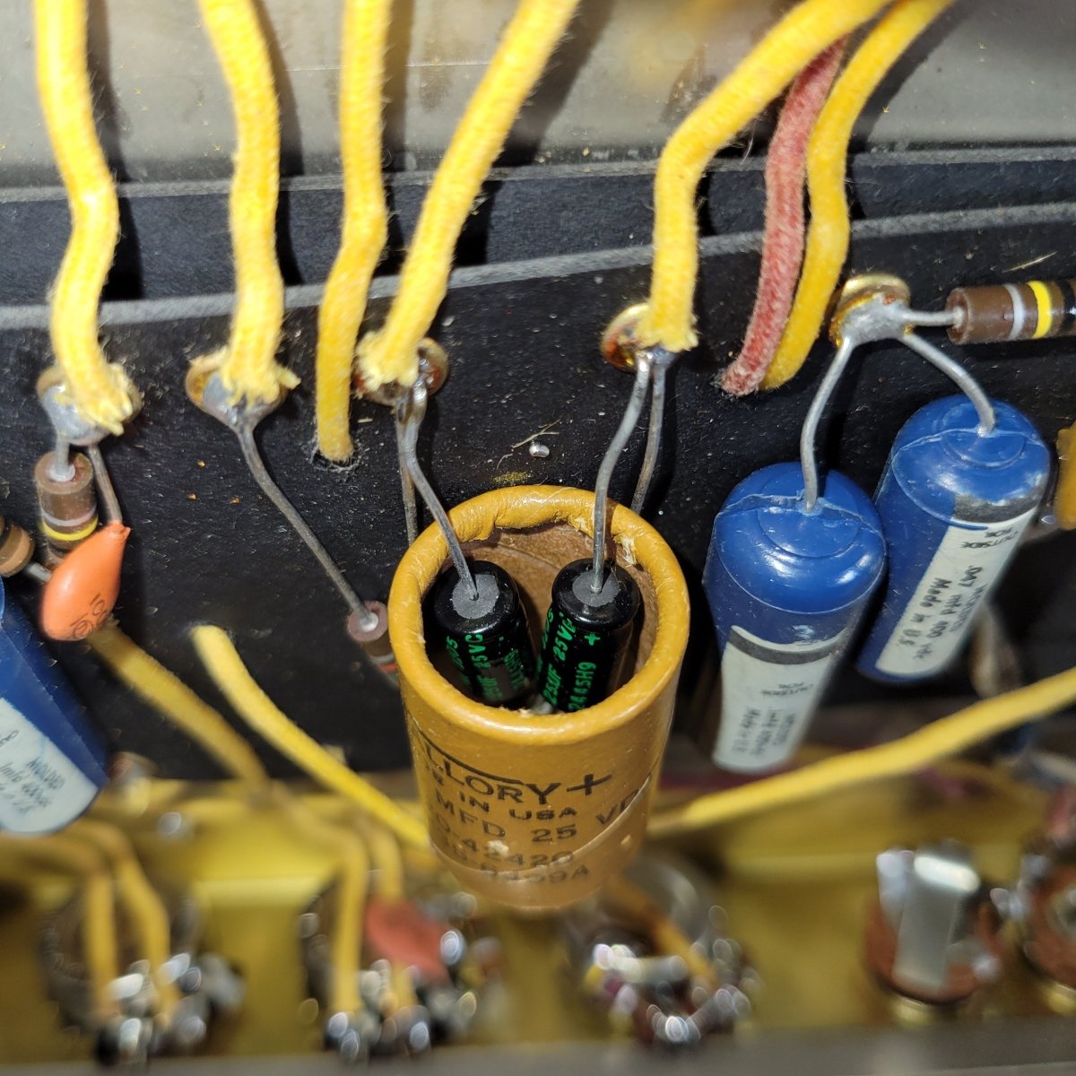 Fender Bassman 6G6 - C Head & Cab 1964 w/ Original Covers - Mahar's Vintage Guitars