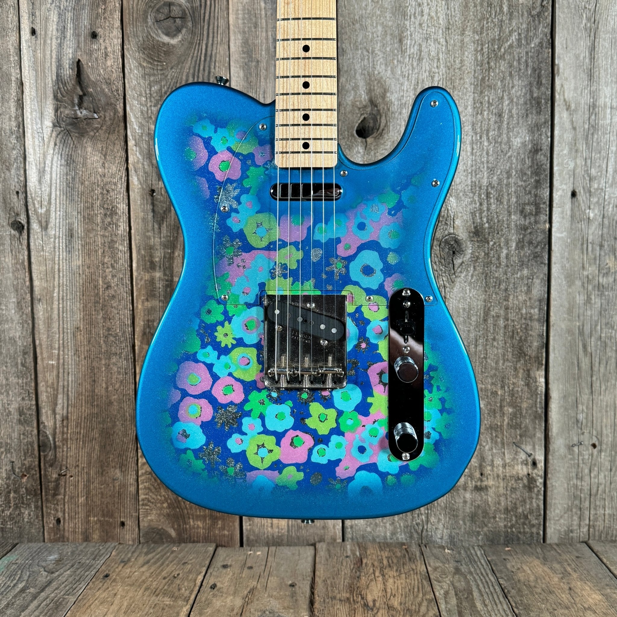 ギター Fender Japan Blue Flower Telecaster Fender Blue Floral Telecaster Made in Japan 2016 – Mahar's