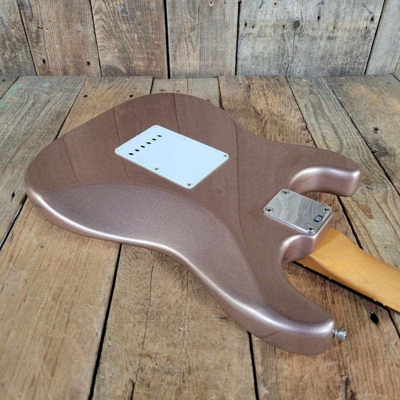 Fender Classic Series 60’s Stratocaster MIM 1999 – Burgundy Mist, TKL Tweed Hard Case, - Mahar's Vintage Guitars