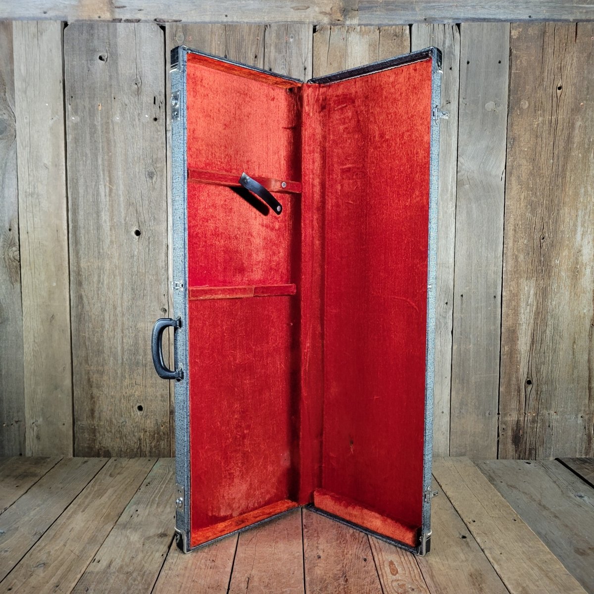 Fender Competition Mustang Red 1974 w/ Original Case - Mahar's Vintage Guitars