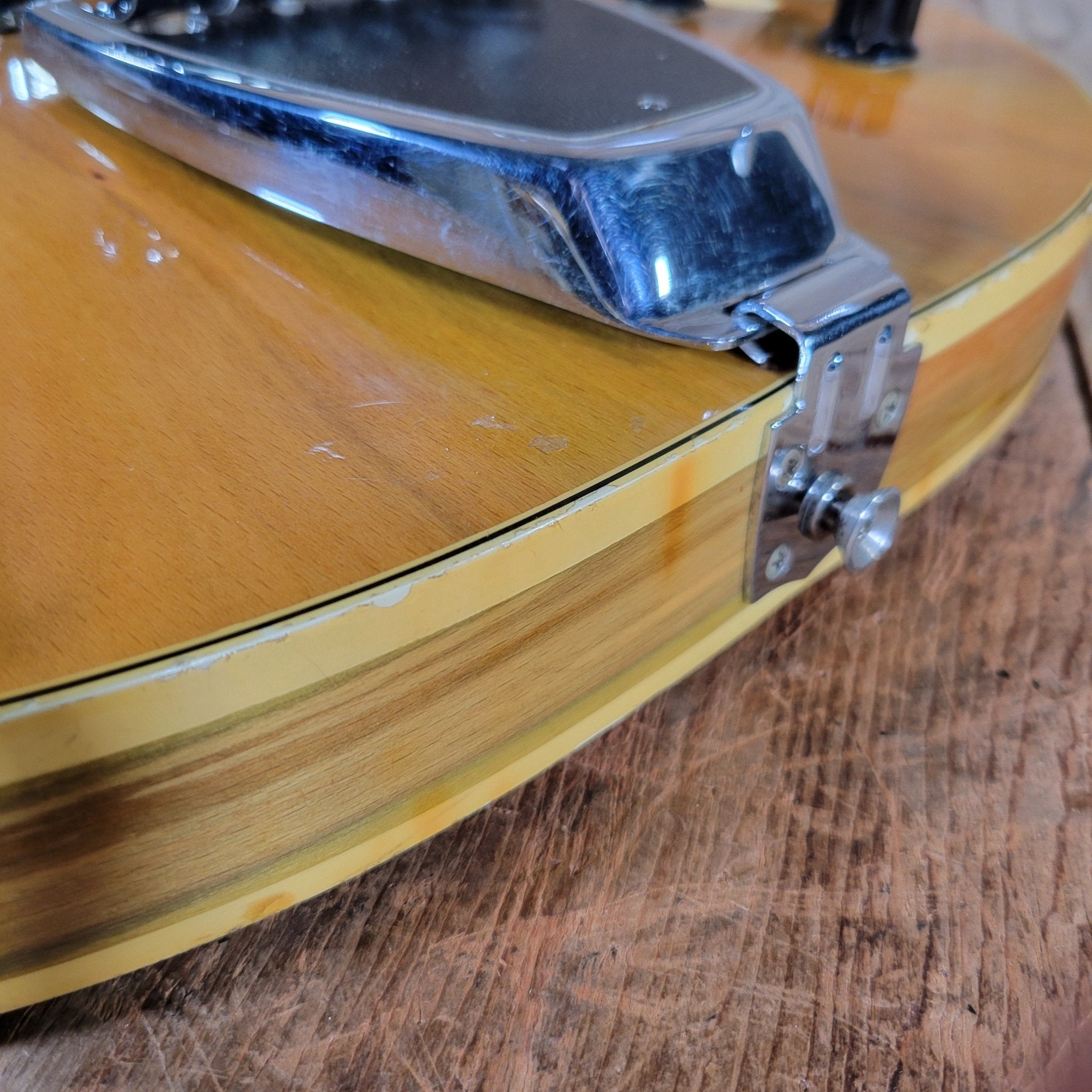 Fender Coronado II Wildwood I “Rainbow Gold” 1967 – Vintage Semi - Hollow Electric Guitar - Mahar's Vintage Guitars