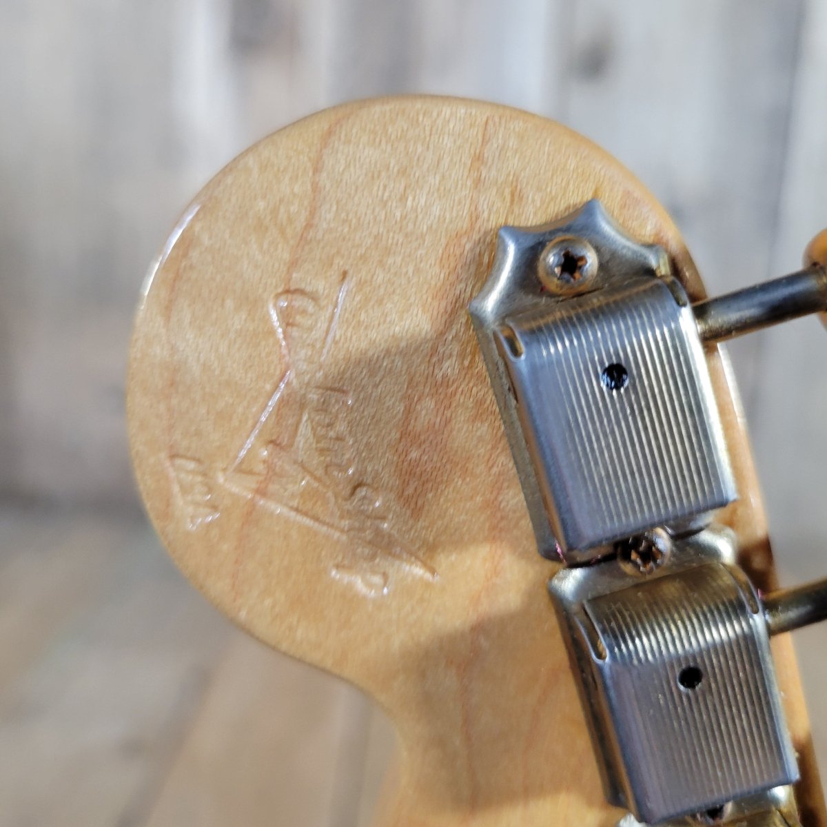 Fender Cunetto Relic Strat 1995 Mary Kaye — First Year, WB - Mahar's Vintage Guitars