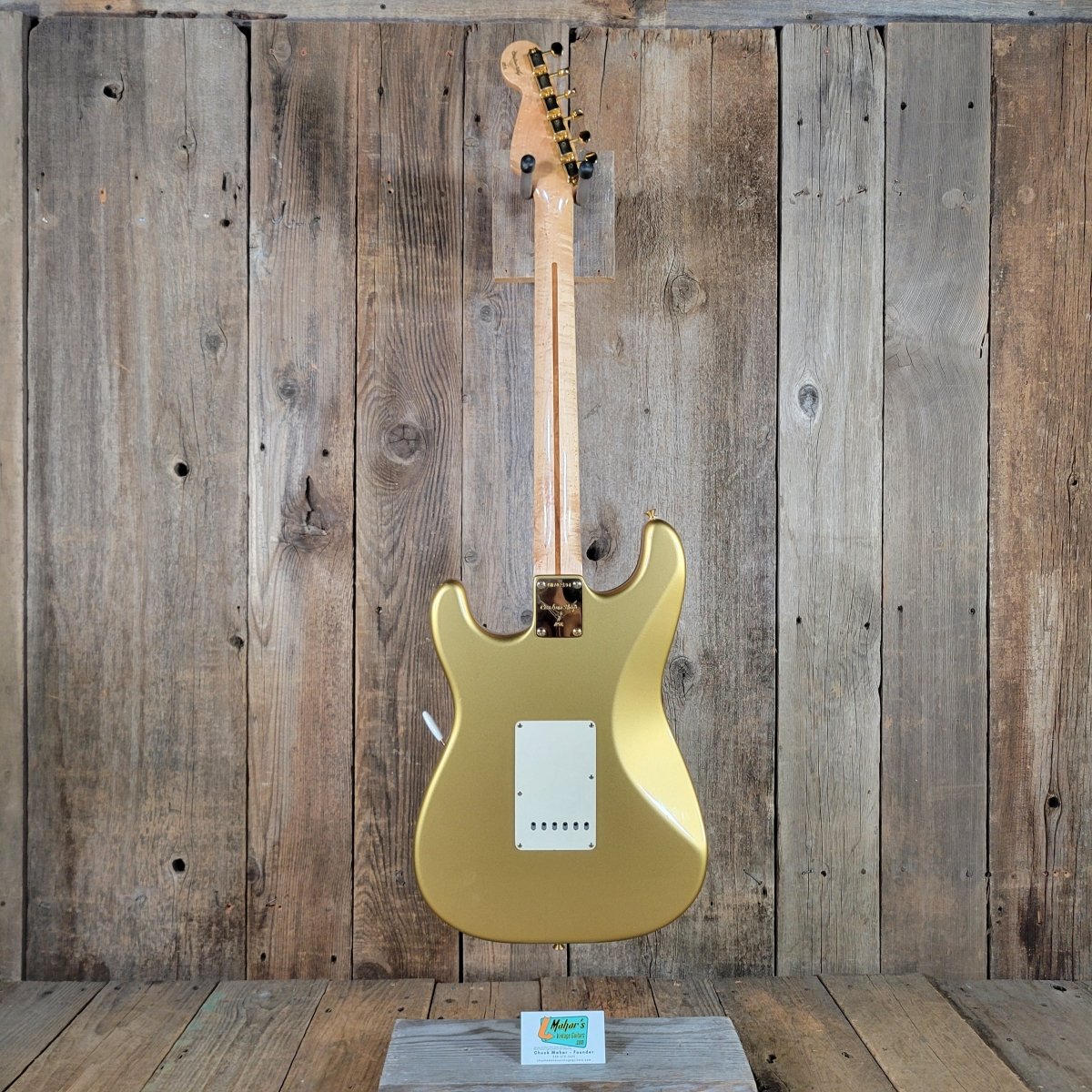 Fender Custom Shop '54 Strat 1998 Aztec Gold — Gold Hardware - Mahar's Vintage Guitars