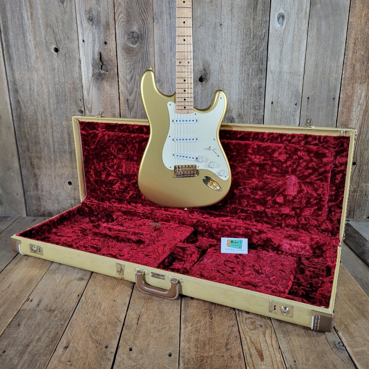 Fender Custom Shop '54 Strat 1998 Aztec Gold — Gold Hardware - Mahar's Vintage Guitars