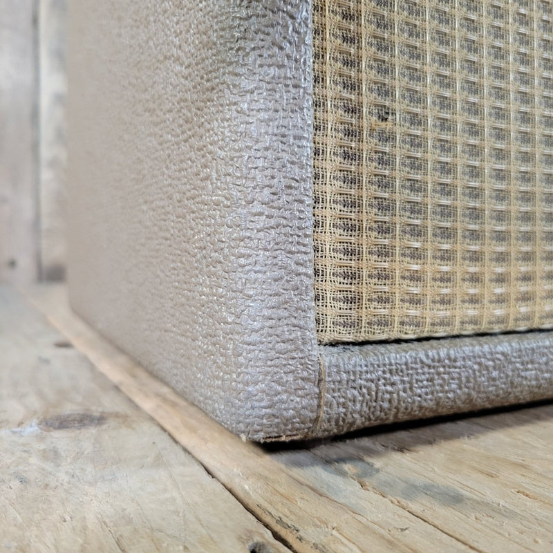 Fender Deluxe 1962 – Brown Tolex Tube Combo Amp, Near Mint, Original Oxford Speaker - Mahar's Vintage Guitars