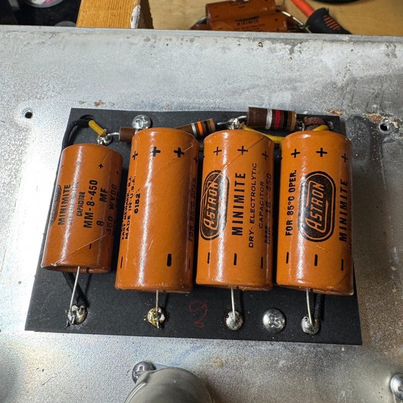 Fender Deluxe 1962 – Brown Tolex Tube Combo Amp, Near Mint, Original Oxford Speaker - Mahar's Vintage Guitars