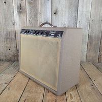 Fender Deluxe 1962 – Brown Tolex Tube Combo Amp, Near Mint, Original Oxford Speaker - Mahar's Vintage Guitars