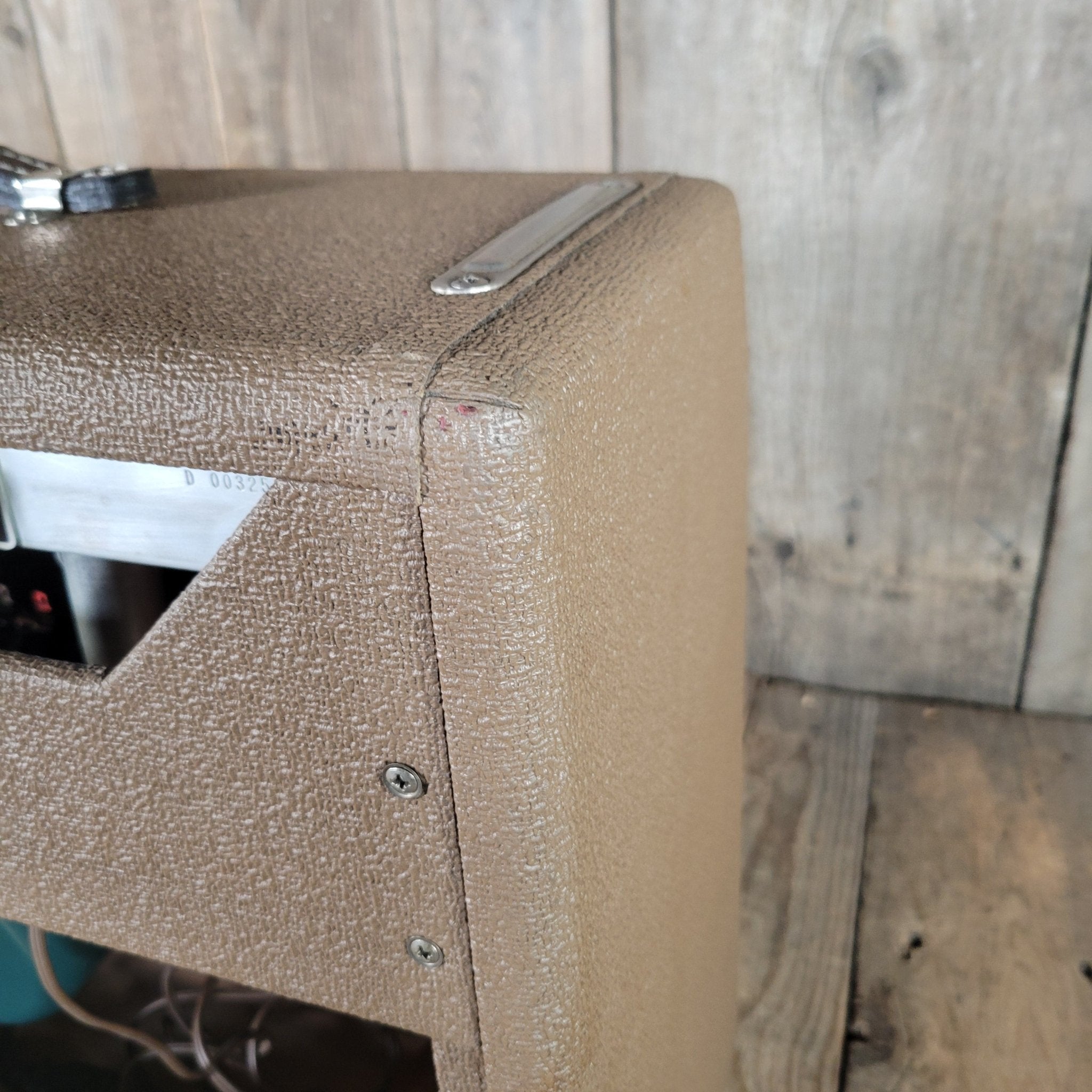 Fender Deluxe 6G3 - A – Brown Tolex Vintage Tube Amp with Tremolo, Original Transformer 1962 - Mahar's Vintage Guitars