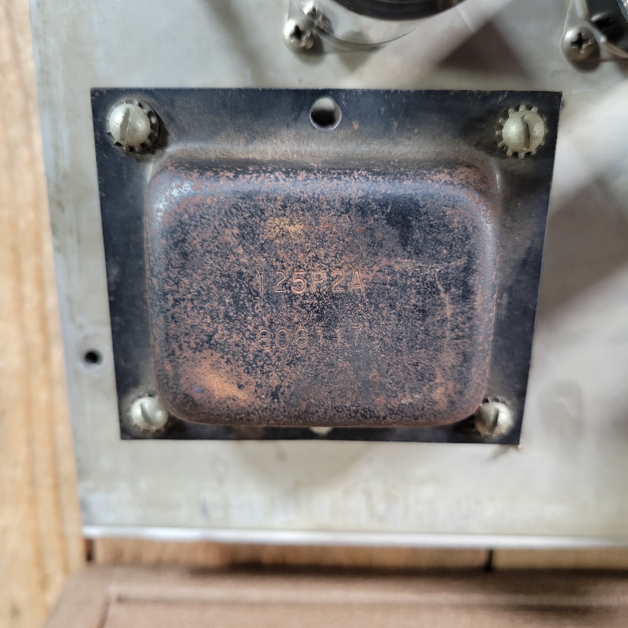 Fender Deluxe 6G3 - A – Brown Tolex Vintage Tube Amp with Tremolo, Original Transformer 1962 - Mahar's Vintage Guitars