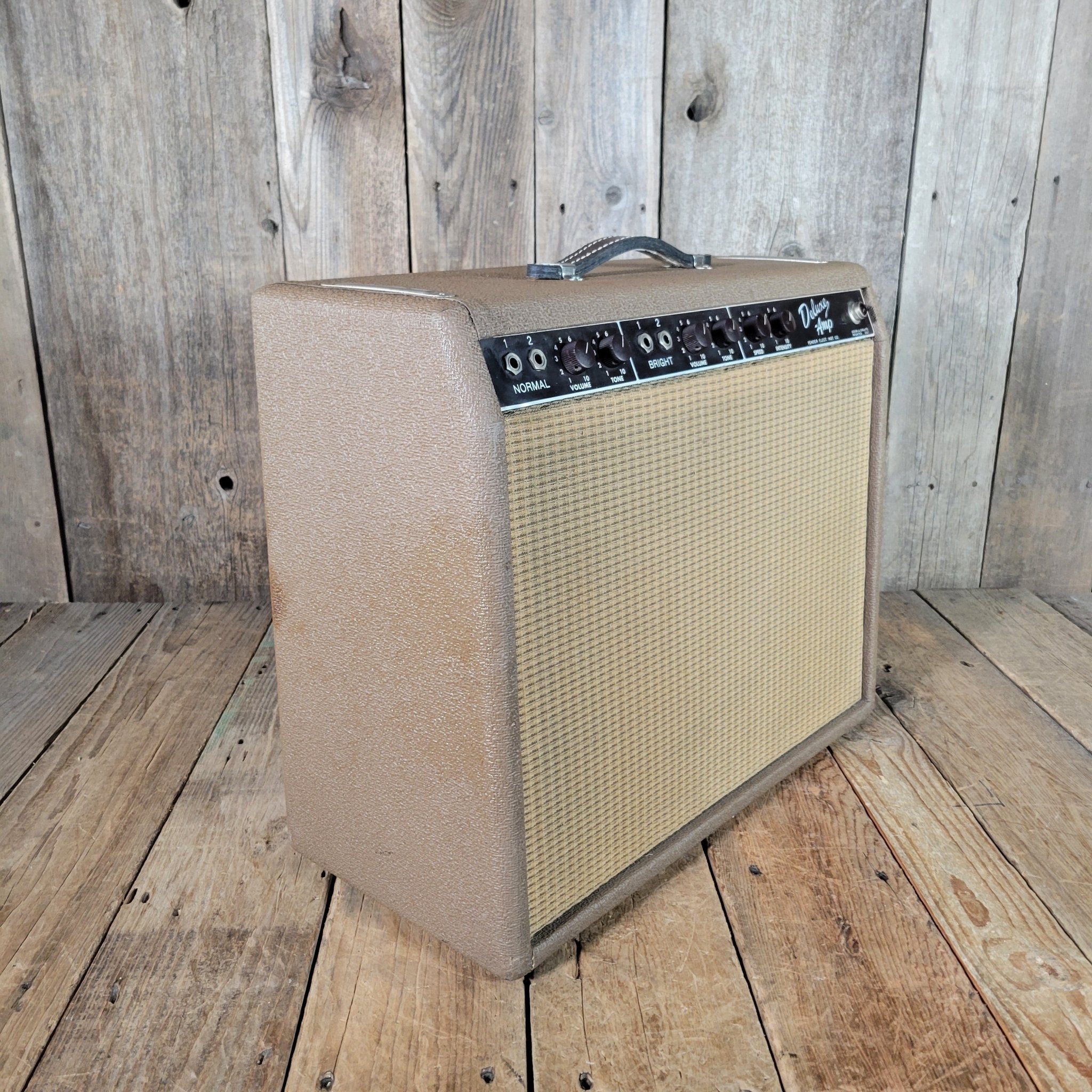 Fender Deluxe 6G3 - A – Brown Tolex Vintage Tube Amp with Tremolo, Original Transformer 1962 - Mahar's Vintage Guitars