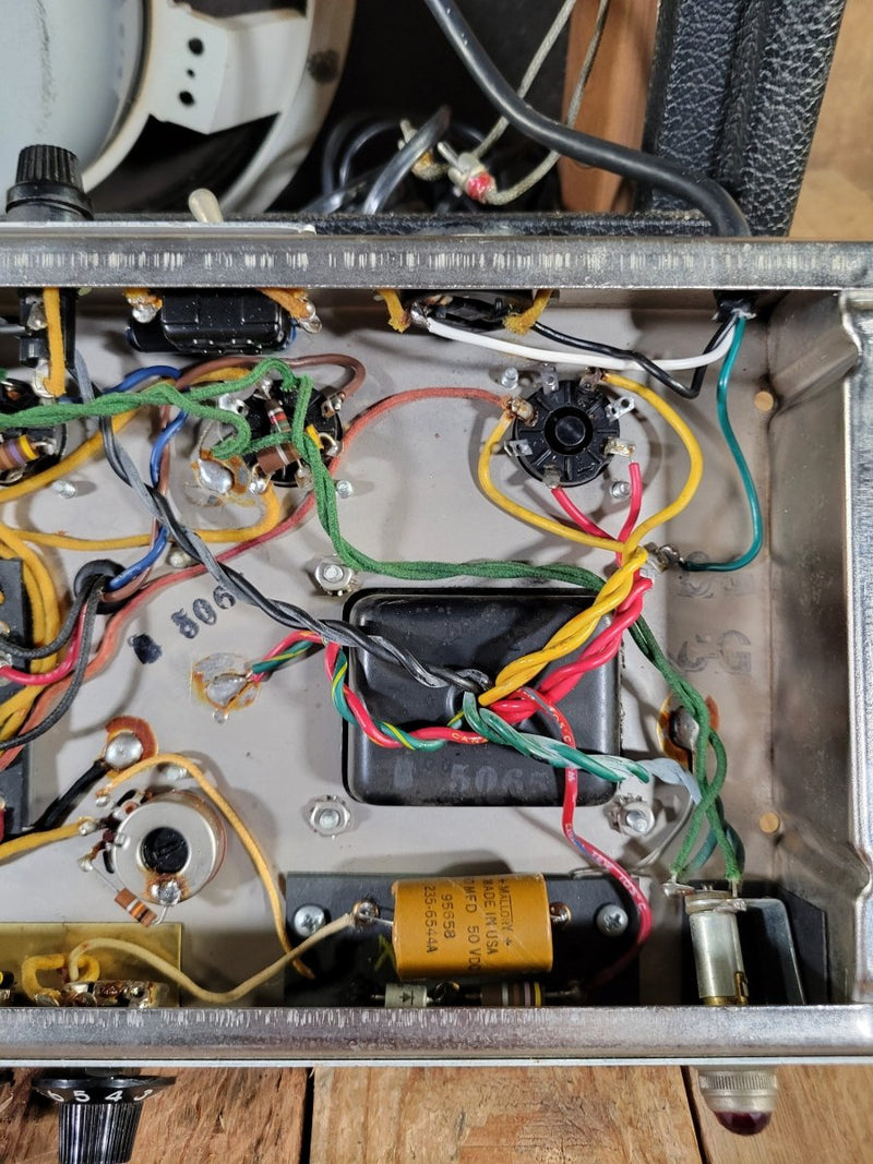 Fender Deluxe Reverb 1965 w/ Altec 417 - 8C Speaker - Mahar's Vintage Guitars