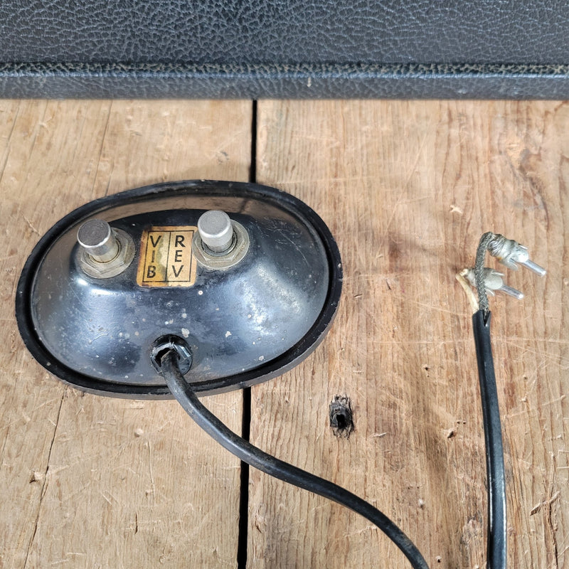 Fender Deluxe Reverb 1965 With Altec 417 - 8C - Mahar's Vintage Guitars